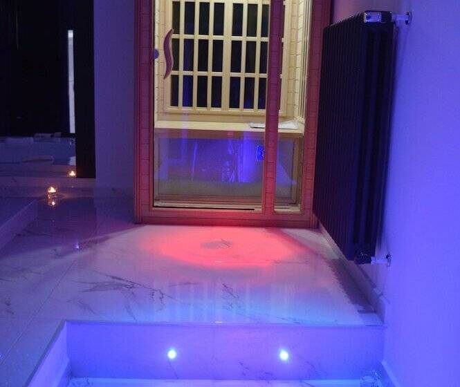 سوییت لوکس, B&b Vesuvius