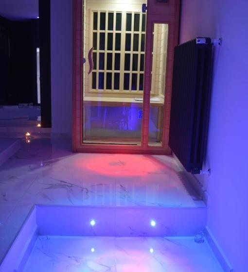 سوییت لوکس, B&b Vesuvius