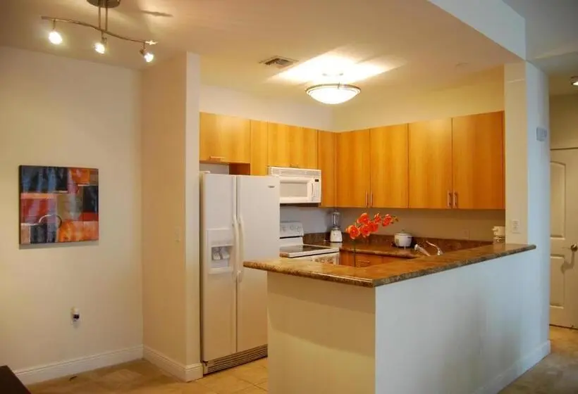 スイート, Dadeland Towers By Miami Vacations