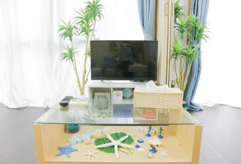 Семейный Номер, Harbor Beach House