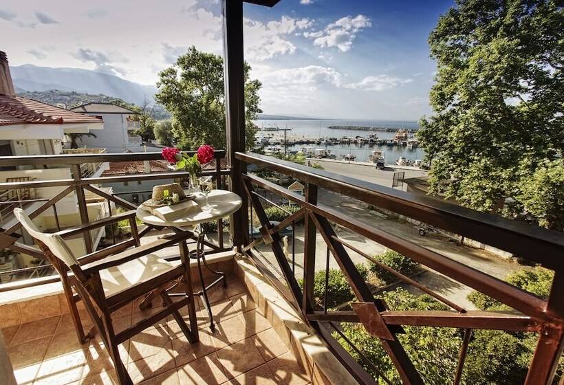 Номер Стандарт Вид на Море, Morfeas