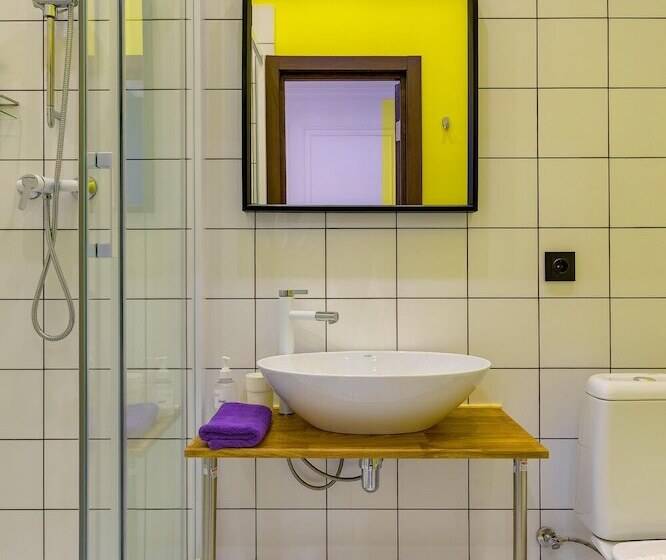 スタンダードスタジオ, Axis.moscow Island