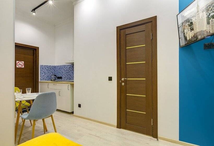 スタンダードスタジオ, Axis.moscow Island