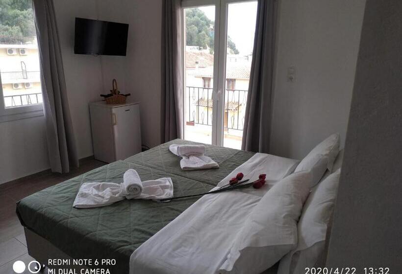 اتاق استاندارد با چشمانداز, Central