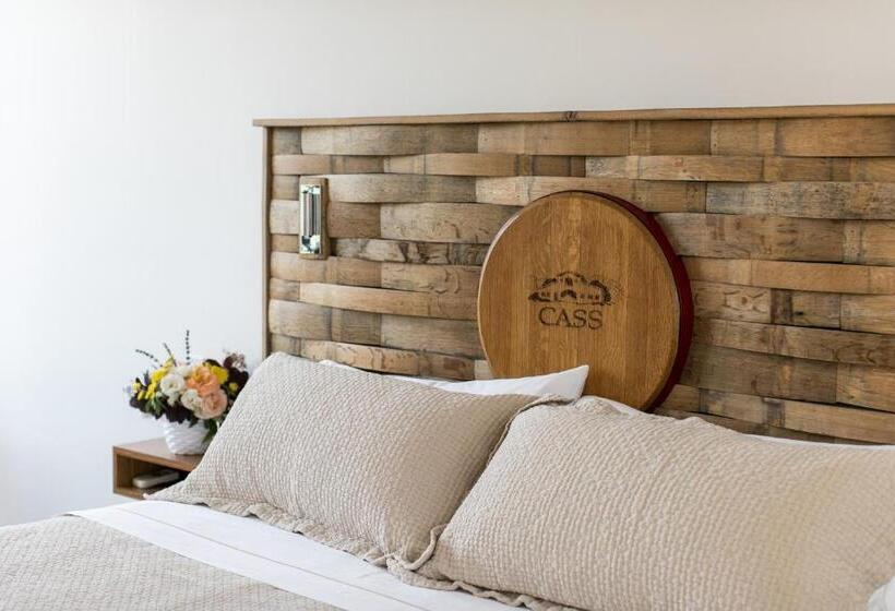 חדר סטנדרט עם מיטת קינג, Geneseo Inn