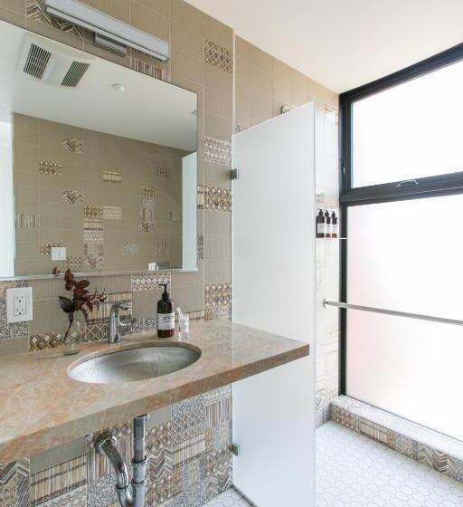 חדר סטנדרט עם מיטת קינג, Geneseo Inn