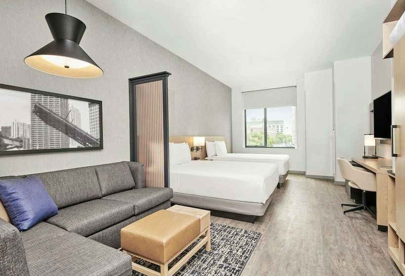 غرفه قياسيه سريرين مزدوجين, Hyatt Place Chicago Medical/university District