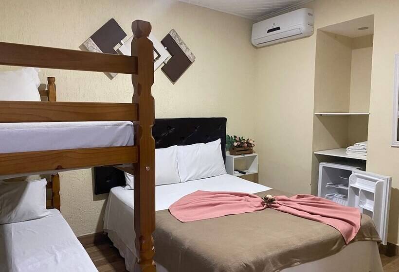 수피리어 트리플 룸, Pousada Caminho Do Pontal