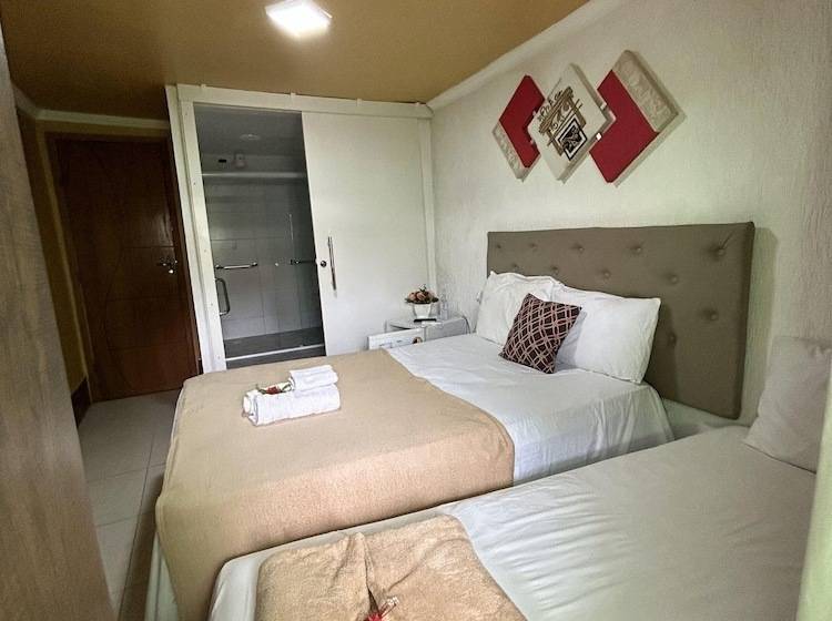 수피리어 트리플 룸, Pousada Caminho Do Pontal