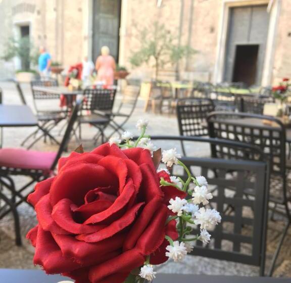 バスルーム共有のトリプルスタンダード, Antico Pozzo Bed And Breakfast