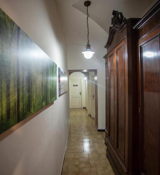 اتاق استاندارد سه تخته با سرویس بهداشتی مشترک, Antico Pozzo Bed And Breakfast