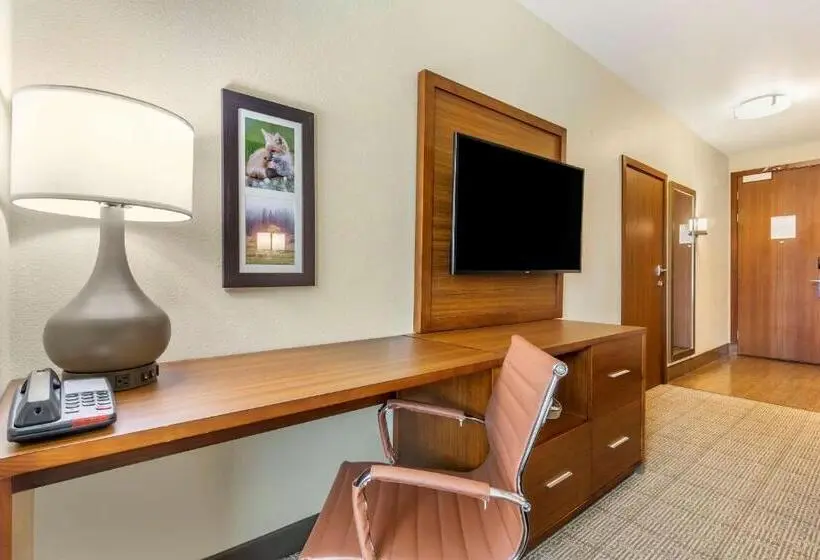 ２ダブルベッドのスタンダードルーム, Comfort Inn & Suites Lakewood By Jblm