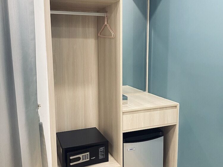 חדר סופריור, Helen Fin Inn & Apartment