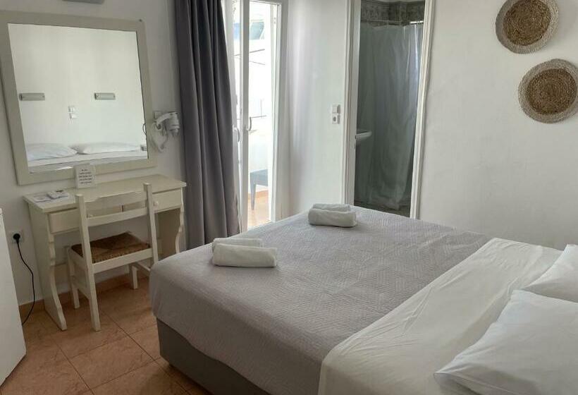 스탠다드 발코니 룸, Louiza