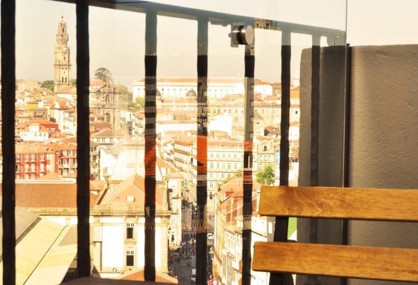 استودیوی استاندارد با چشمانداز شهر, Mystay Porto Batalha