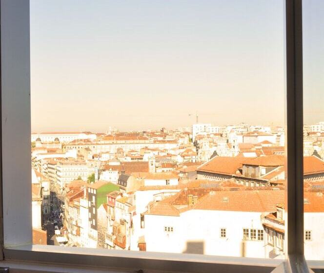 استودیوی استاندارد با چشمانداز شهر, Mystay Porto Batalha