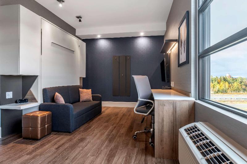 스위트 킹사이즈 침대, Quality Hotel & Conference Centre