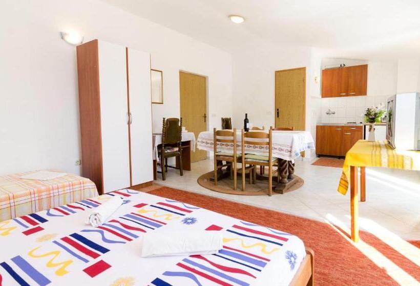 オーシャンビューバルコニー付スタンダードワンルーム, Guesthouse Sobra