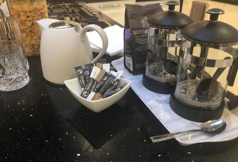 غرفة إقتصادية, South Avenue B&b