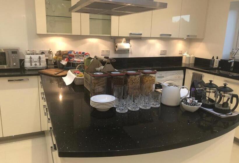 غرفة إقتصادية, South Avenue B&b