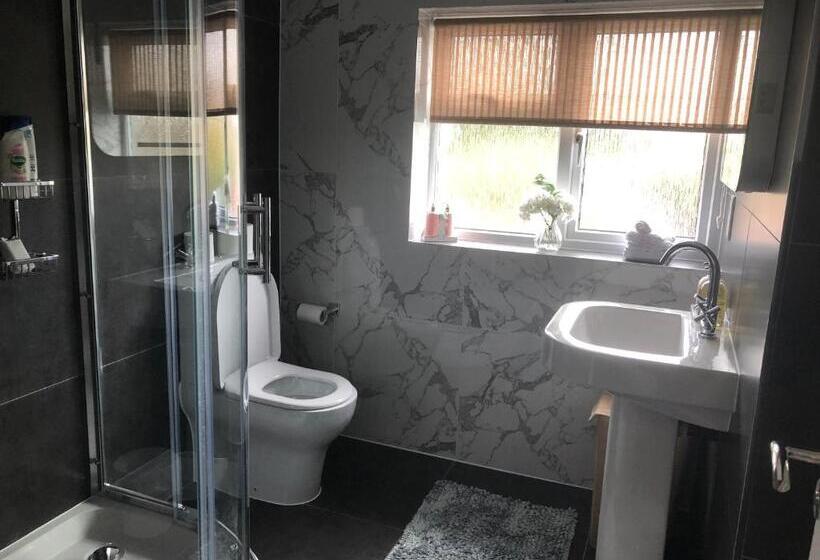 غرفة إقتصادية, South Avenue B&b