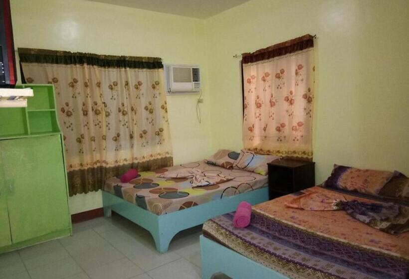 패밀리 룸, Finesse Residencia Bar And Restaurant