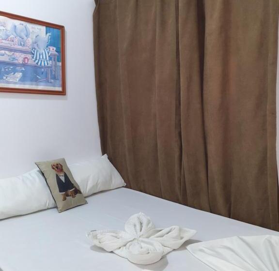 이코노미 룸, Finesse Residencia Bar And Restaurant