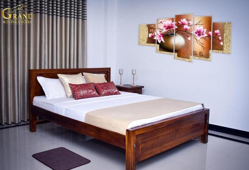 Номер Deluxe, Grand Rovinka