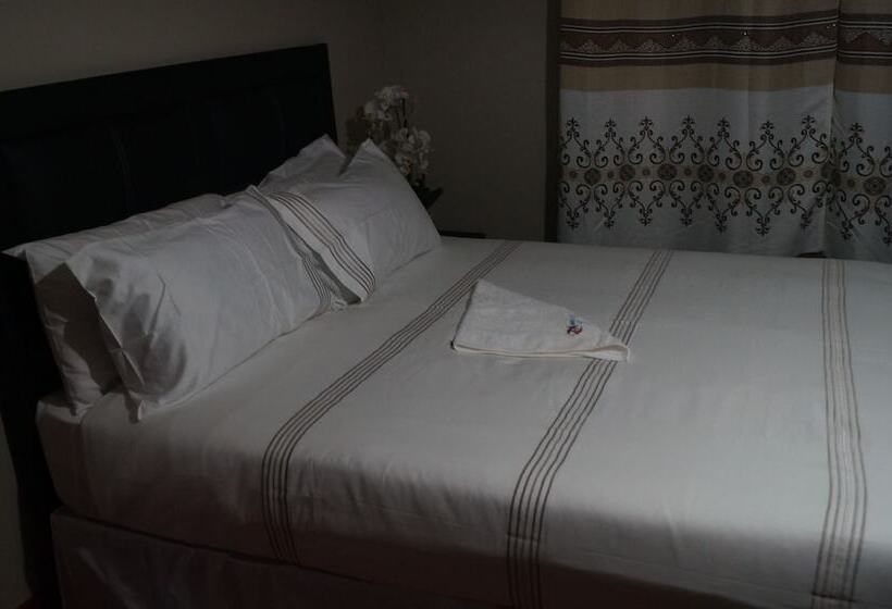 اتاق خانوادگی, Miraton Eastgate Suites
