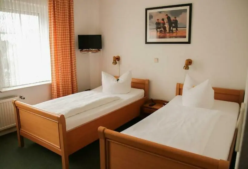 Standard Room, Meiendorfer Park Free Parking