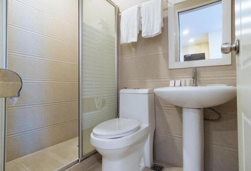 اتاق سوپریور, Northpointe Residences