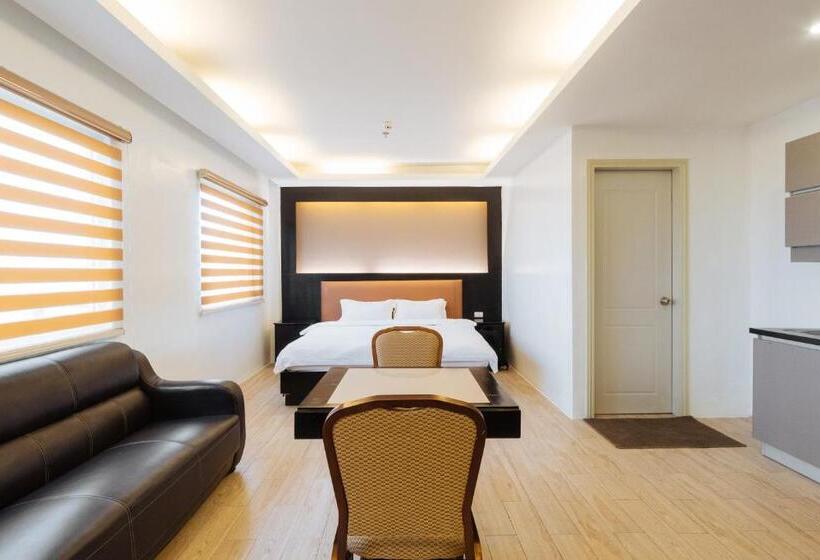 سوییت سوپریور, Northpointe Residences