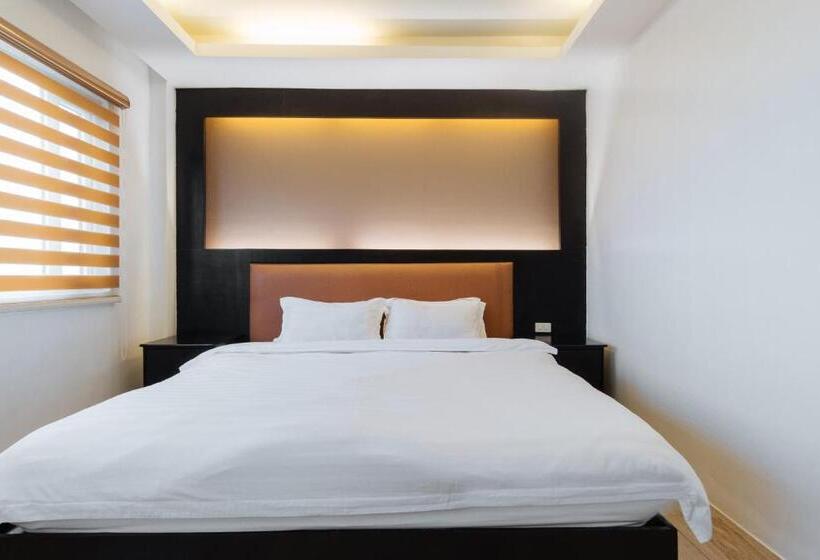 高级套房, Northpointe Residences