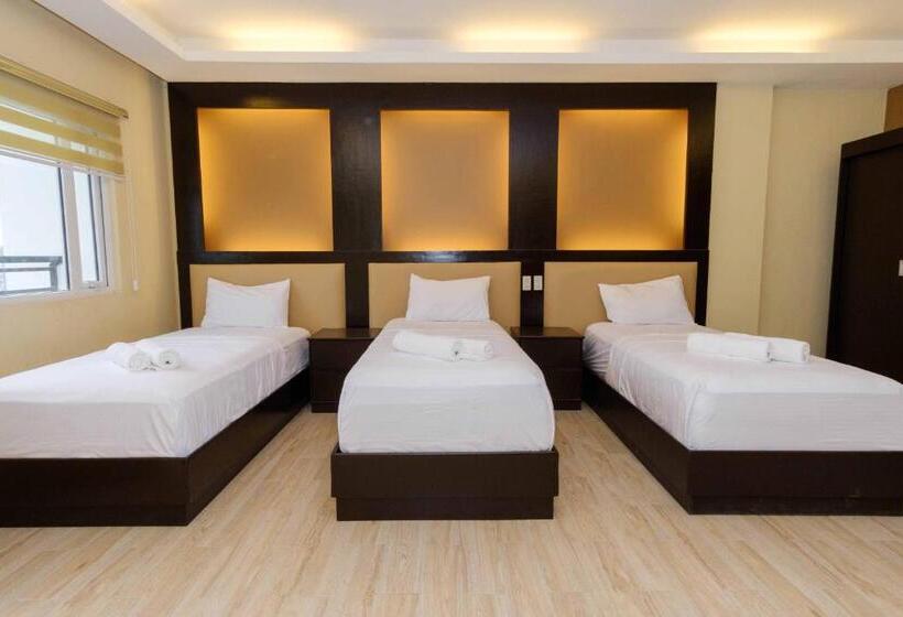 اتاق لوکس سه تخته, Northpointe Residences