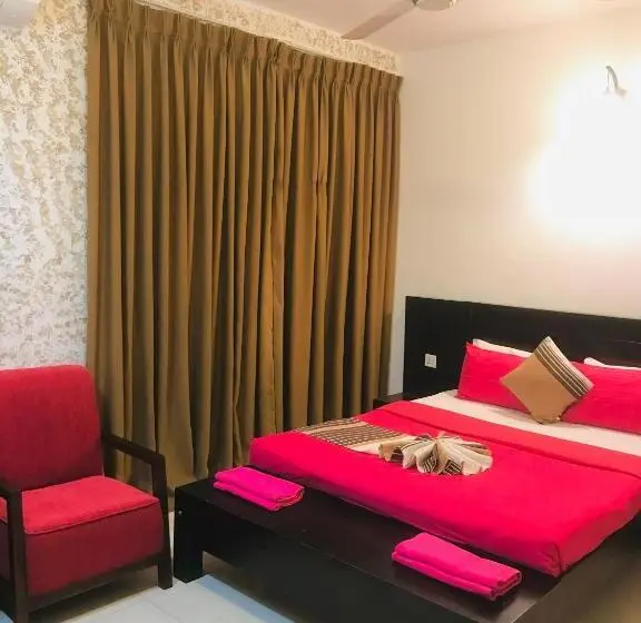 Deluxe-huone, Oyo Motelvip
