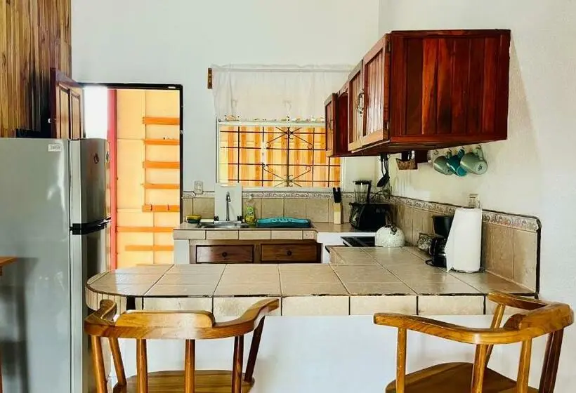 ２ベッドルームハウス, Beautiful Casa Aire Near Lake Arenal In Nuevo Arenal   Casas Airelibre