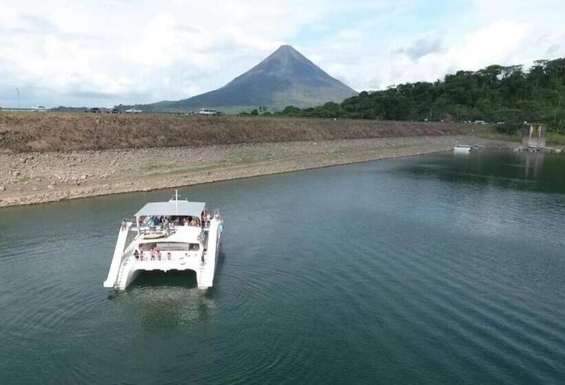 בית, 2 חדרי שינה, Beautiful Casa Aire Near Lake Arenal In Nuevo Arenal   Casas Airelibre