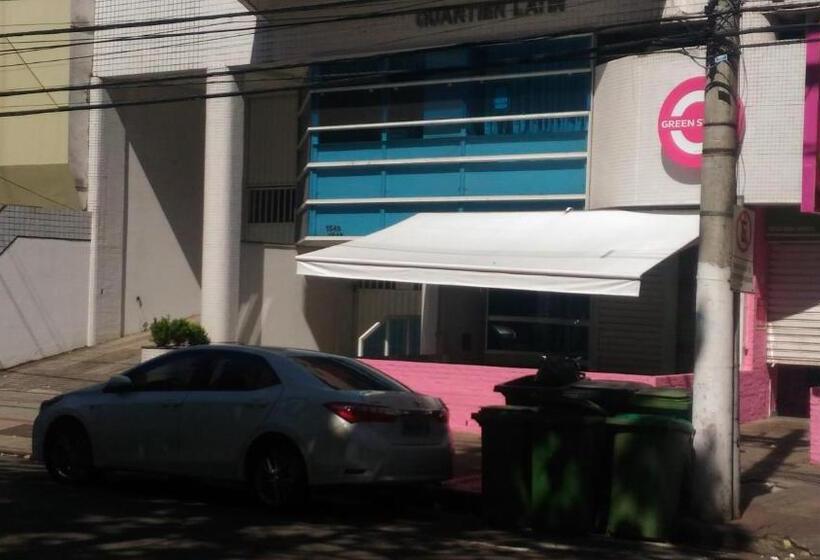 דירה בת חדר שינה 1 עם מרפסת, Apart Hotel Quartier Latin