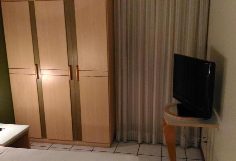 带1个卧室的带阳台的公寓, Apart Hotel Quartier Latin