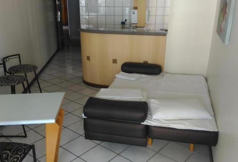 带1个卧室带泳池的公寓, Apart Hotel Quartier Latin
