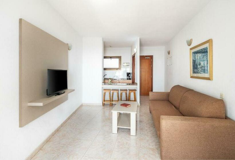 شقة غرفتين, RT Apartamentos Guinea