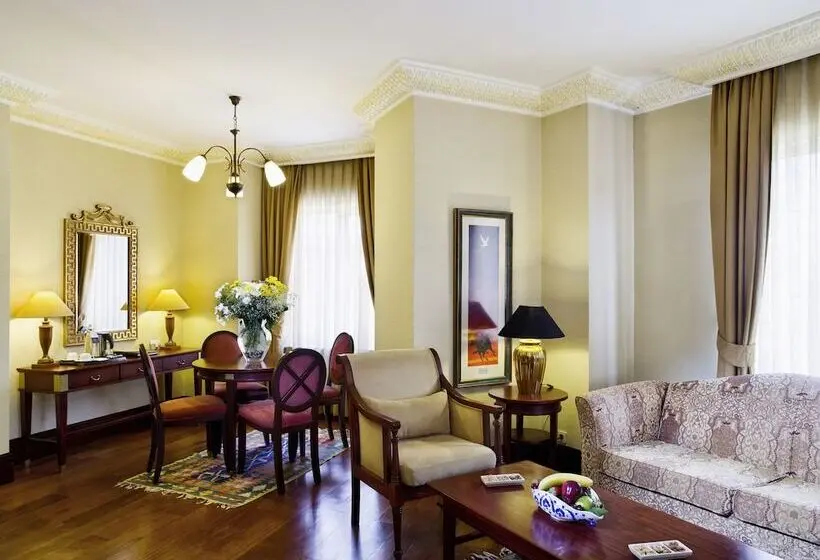 سوئیت با وان آب گرم, Eresin Hotels Sultanahmet - Boutique Class