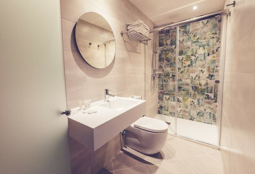 اتاق استاندارد یک نفره, Hostal Marlasca
