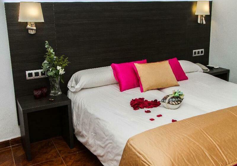 اتاق استاندارد, Hostal Marlasca