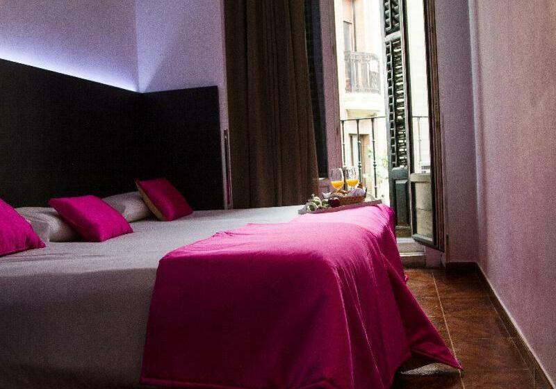 اتاق استاندارد, Hostal Marlasca