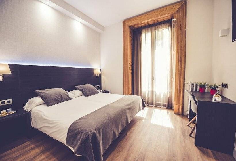 اتاق استاندارد, Hostal Marlasca