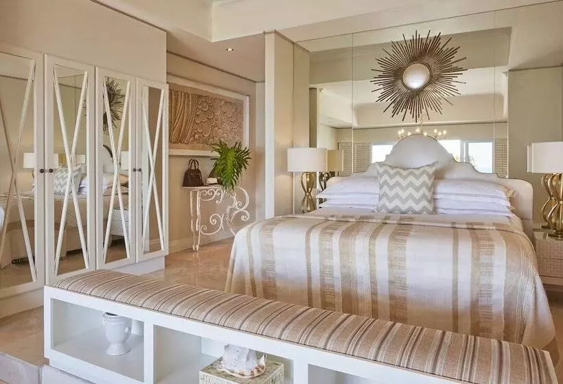 اتاق سوپریور با چشم‌انداز دریا, Twelve Apostles Hotel & Spa