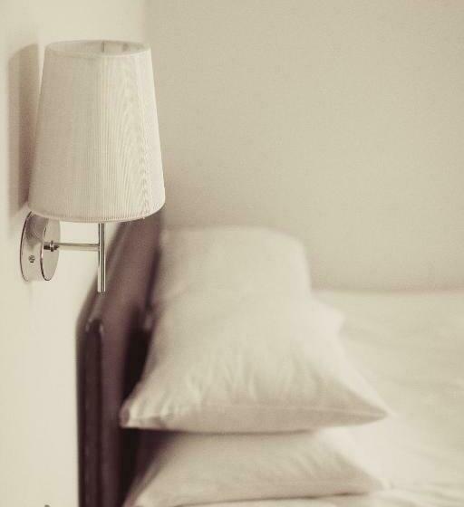 スタンダードルーム, Abbey Lodge