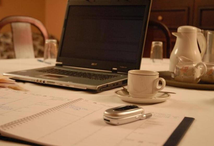 غرفة بيزنس, Baie Saint Paul