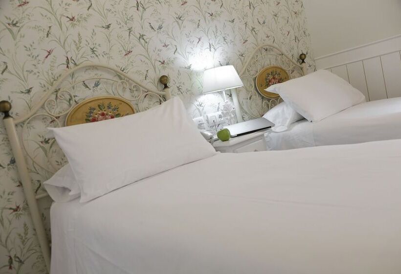 اتاق استاندارد, Basic Hotel Puerta De Sevilla
